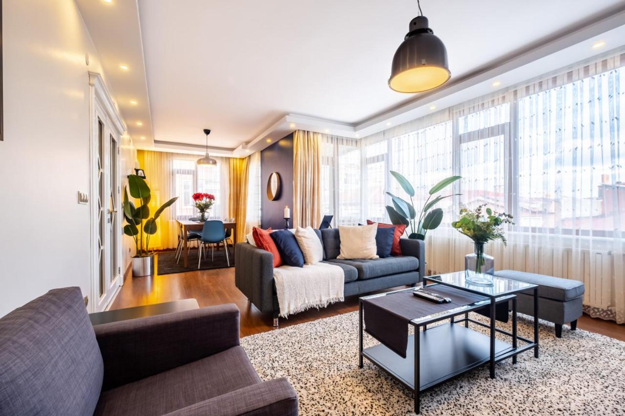 Captivating Flat With Balcony Near Besiktas Pier Apartman Isztambul Kültér fotó